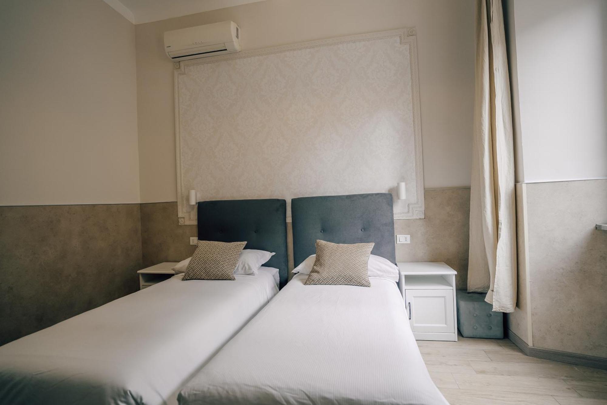 Hotel Mirabilia House Roma Esterno foto