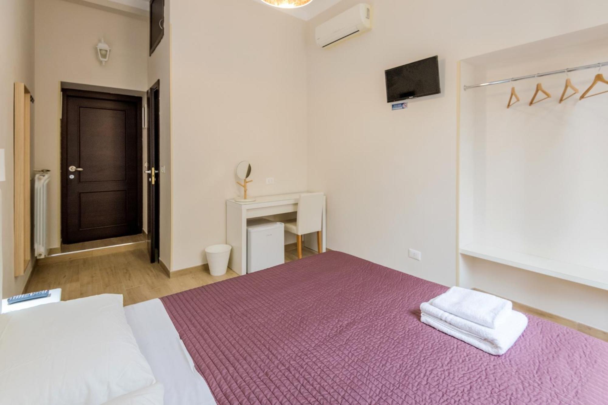 Hotel Mirabilia House Roma Esterno foto