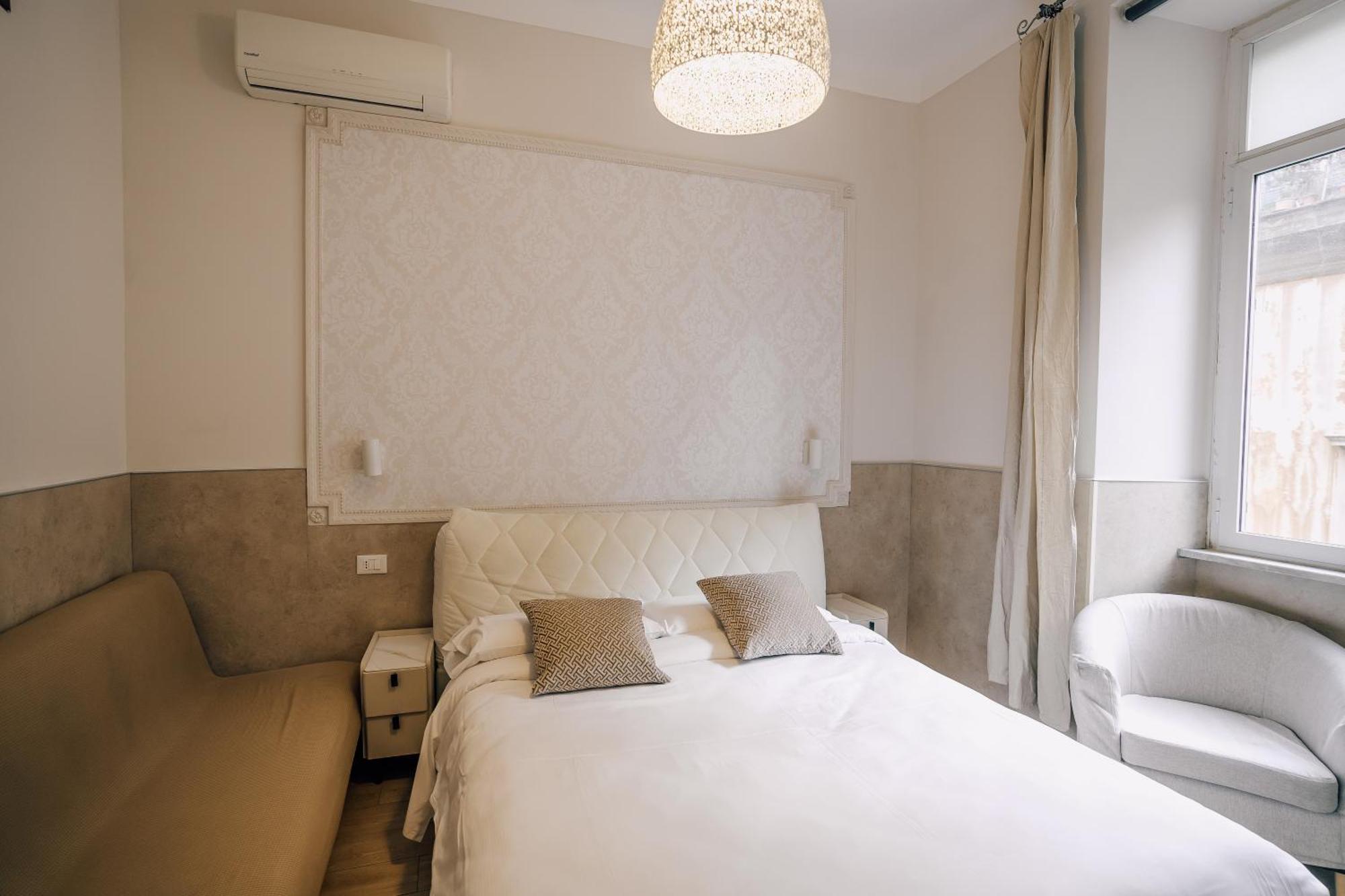 Hotel Mirabilia House Roma Esterno foto