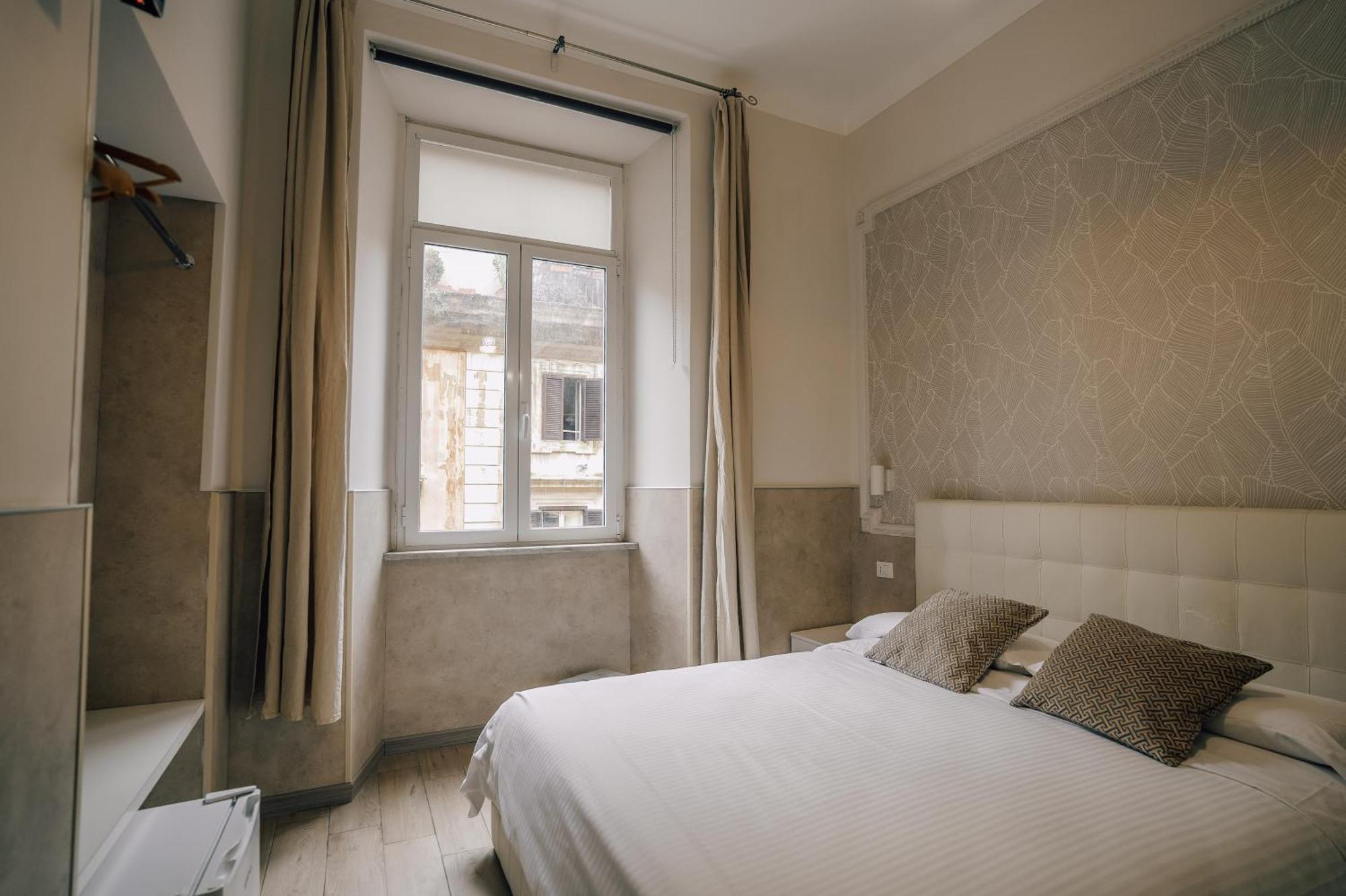 Hotel Mirabilia House Roma Esterno foto