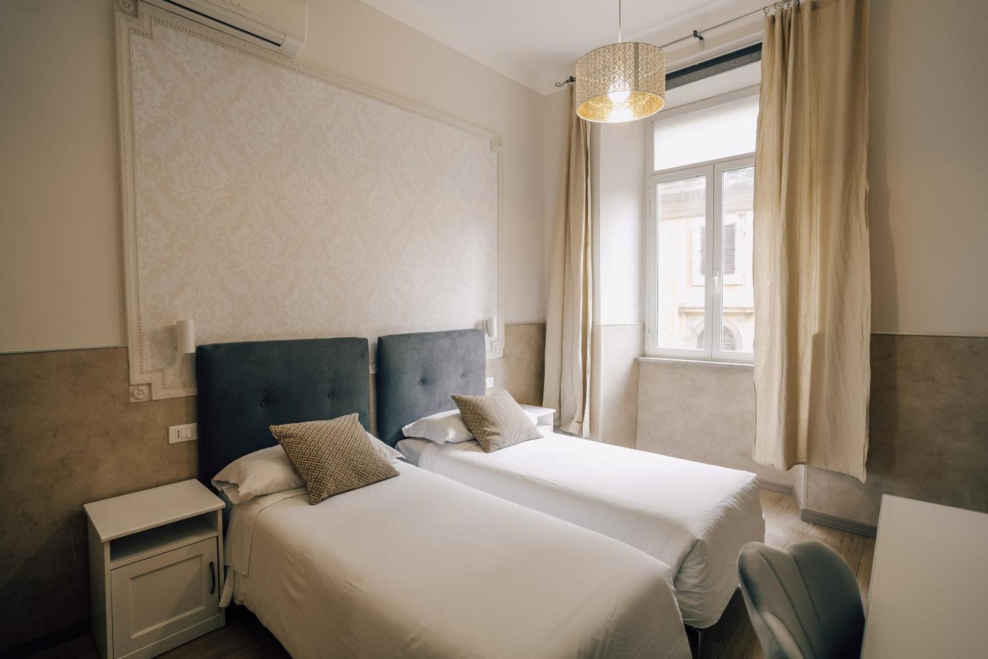 Hotel Mirabilia House Roma Esterno foto
